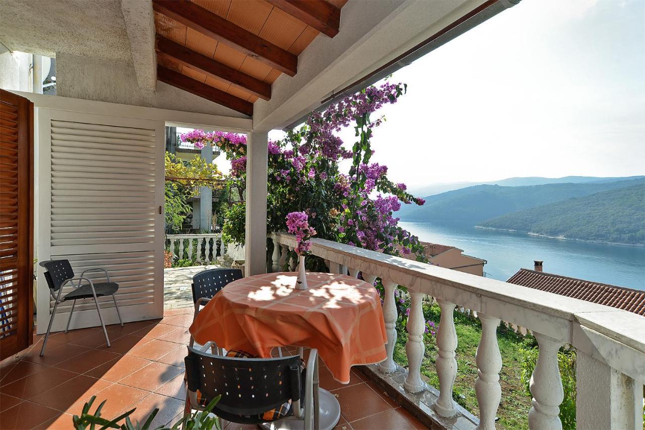 Apartments Plominska 938 Rabac Buitenkant foto